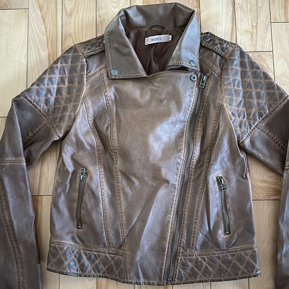 Ricki’s Motto Faux Leather Jacket NWOT - Picture 2 of 5